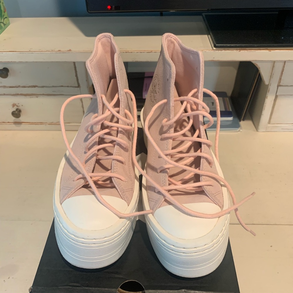 Converse Women's Pink High-Top Sneakers